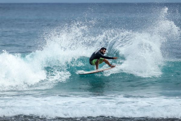 Digital-nomad-surfer-stories