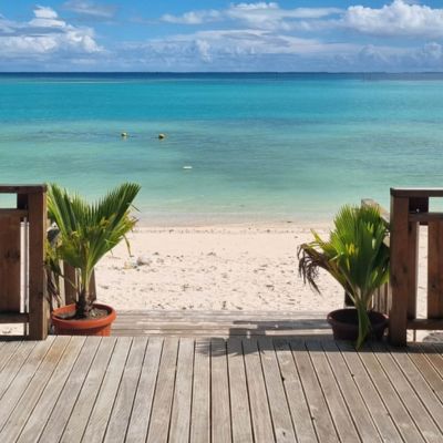 Kiribati-Beach-patio