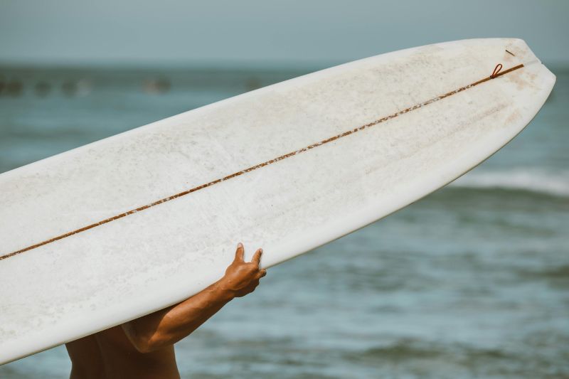 Top-Longboard-Spots-in-Bali-for-digital-nomads