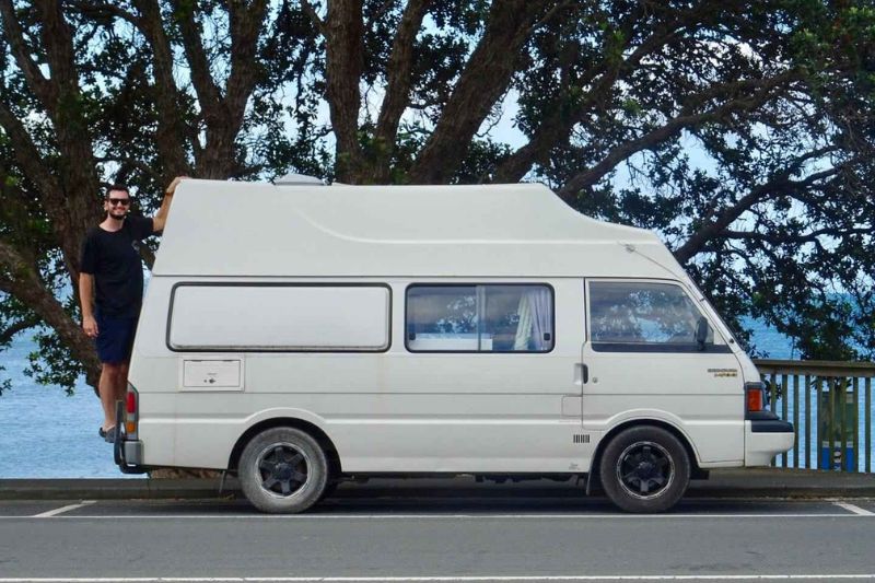 Ultimate-Guide-to-Vanlife